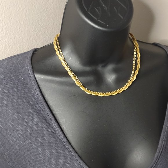 16 Inch 2 Layer Gold Tone Necklace - Picture 3 of 12